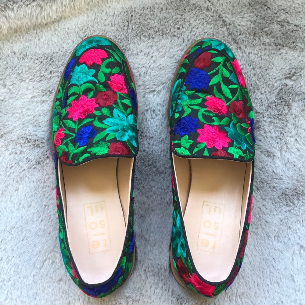 Resoul loafers.  Flower embroidery. Made in Italy, size 37